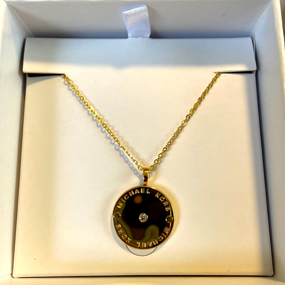 MICHAEL KORS WOMAN NECKLACE